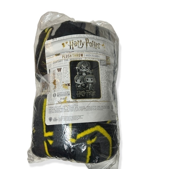 Harry Potter Loungefly plush throw 48 x 60 new in plastic - Picture 1 of 4